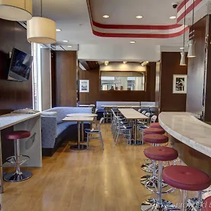 Fairfield By Marriott Manhattan/financial District 3*, New York États-Unis